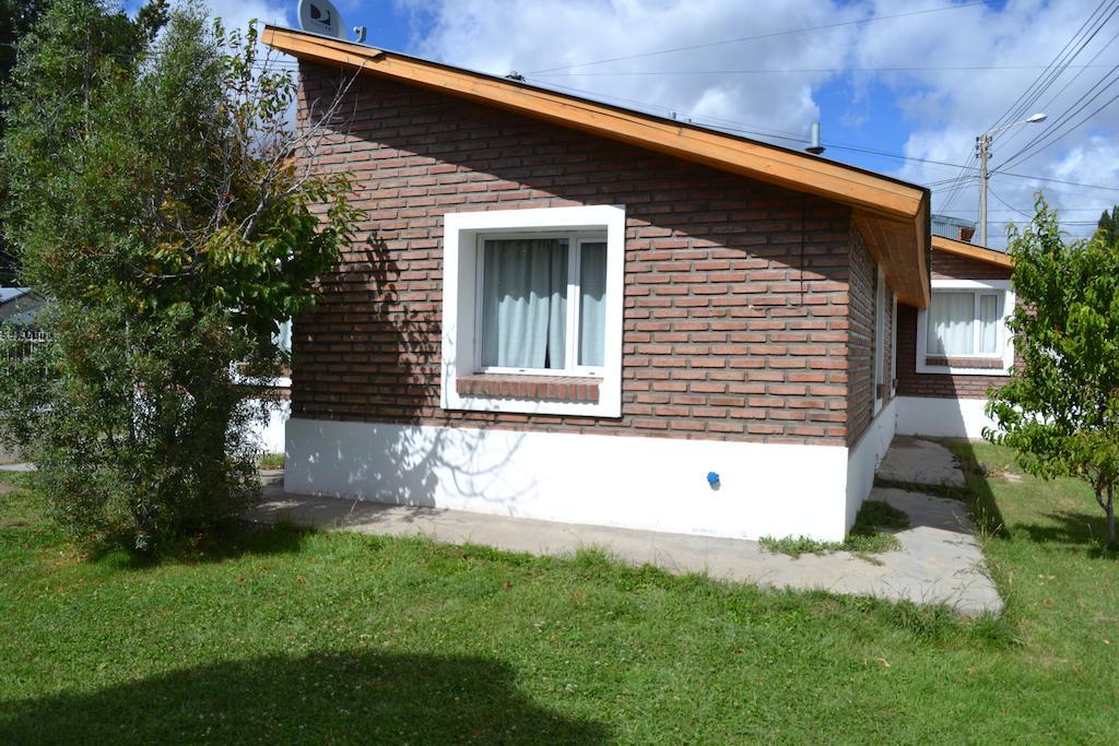 Departamentos Lizkar Apartment Esquel Exterior photo